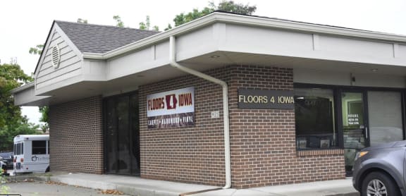 Floors 4 Iowa - 925 E 1st St Suite G Ankeny, IA 50021