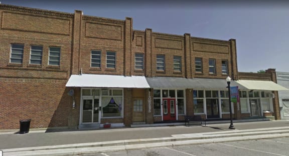 West Broad Flooring - 213 E North Broad St Metter, GA 30439
